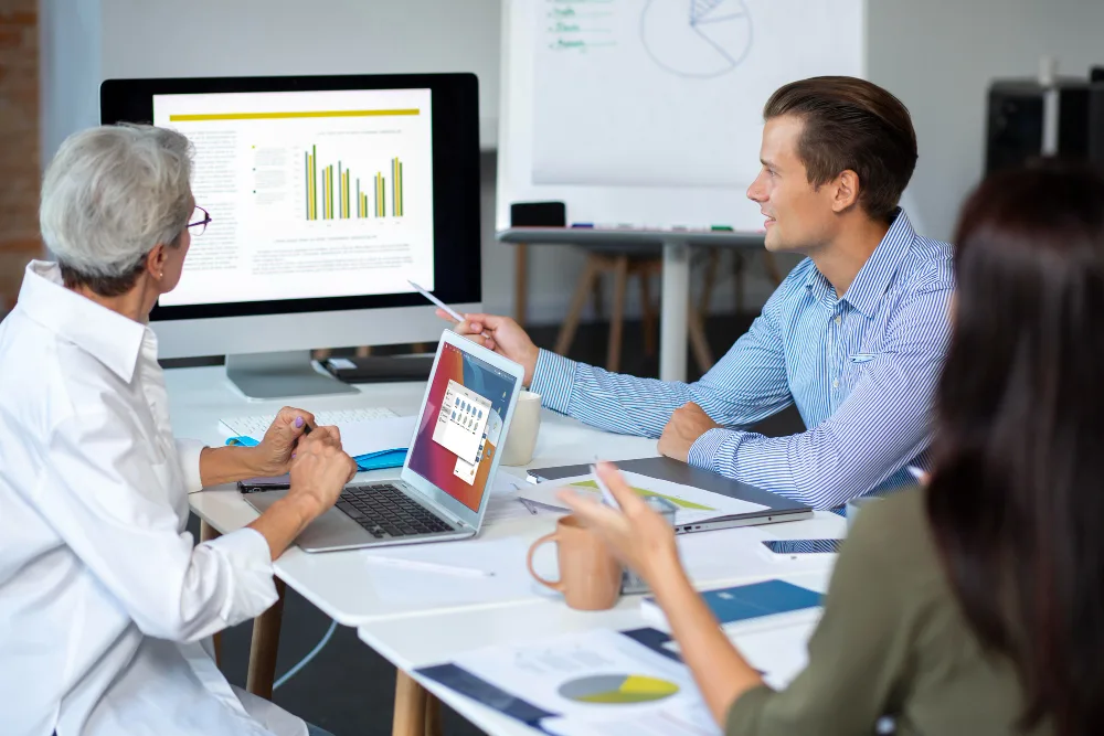 Doctors are discussing about growth strategy